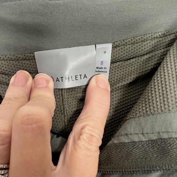 Athleta Gray Trek Utility Skirt Shorts Size 8 Hiking Outdoor Nylon Stretch Zip - Picture 8 of 11